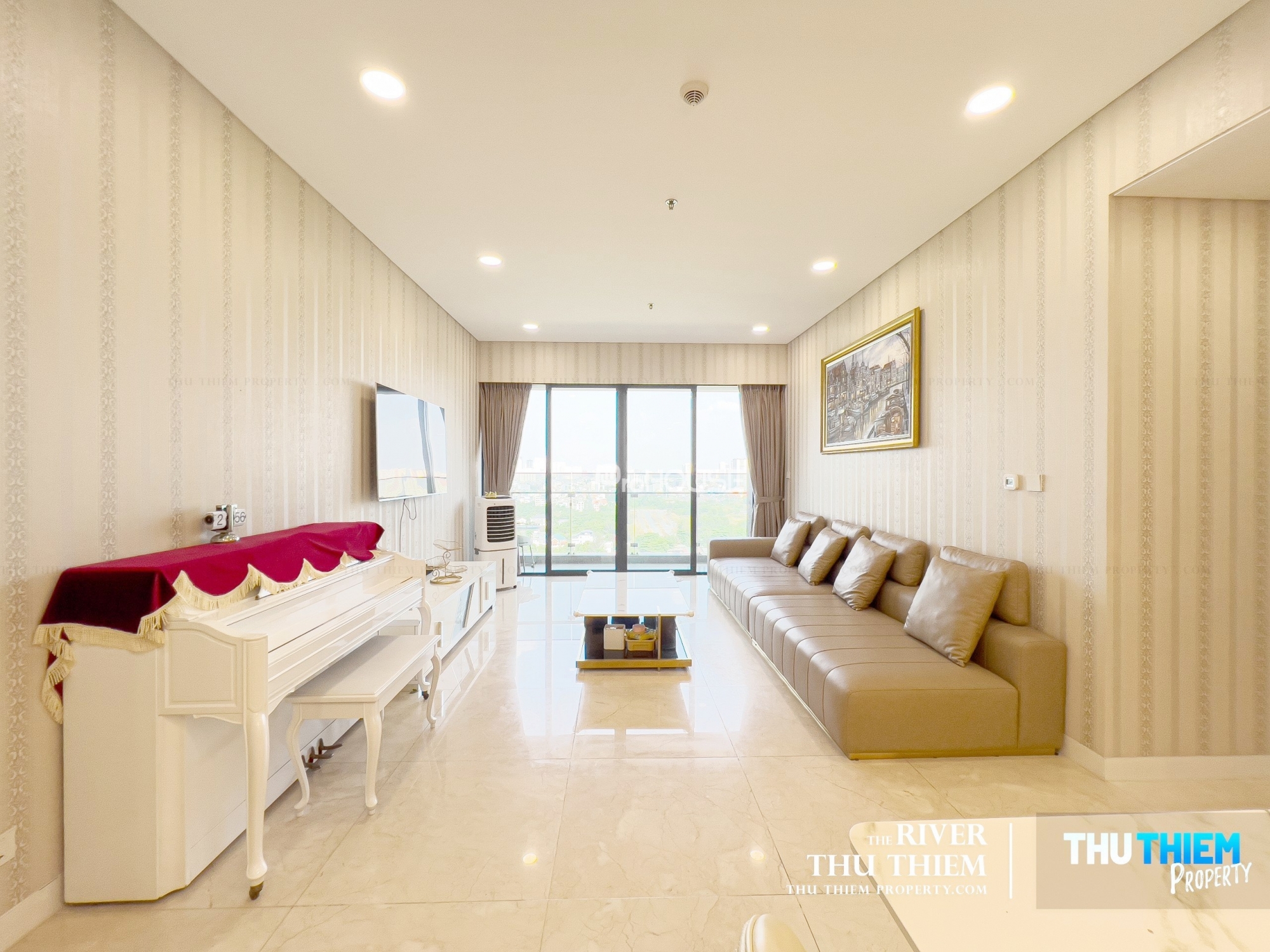 Super luxurious The River Thu Thiem apartment for sale with high-class furniture and unobstructed view