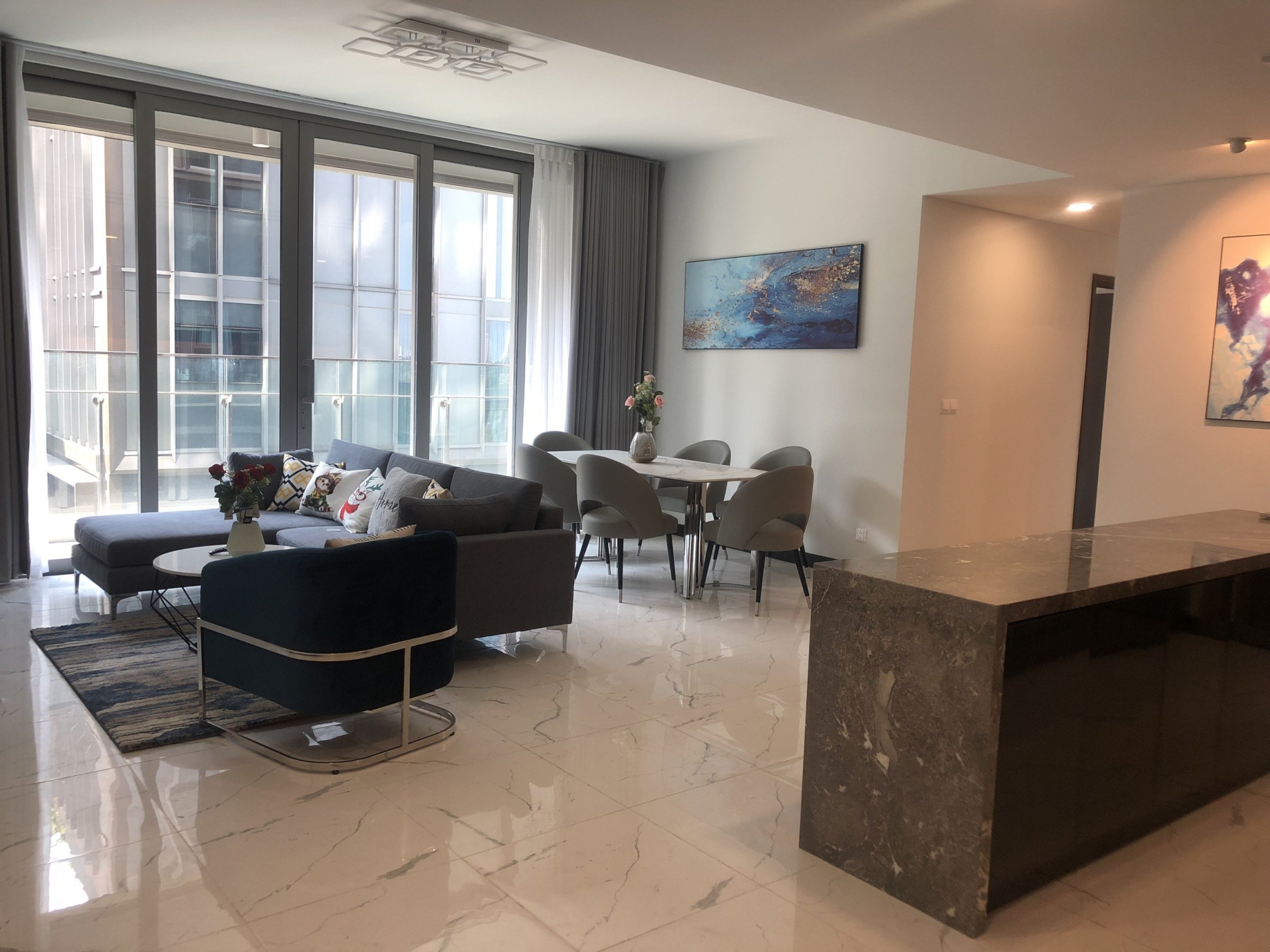 3 bedroom apartment with exquisite and luxurious design with beautiful view for rent in Empire City