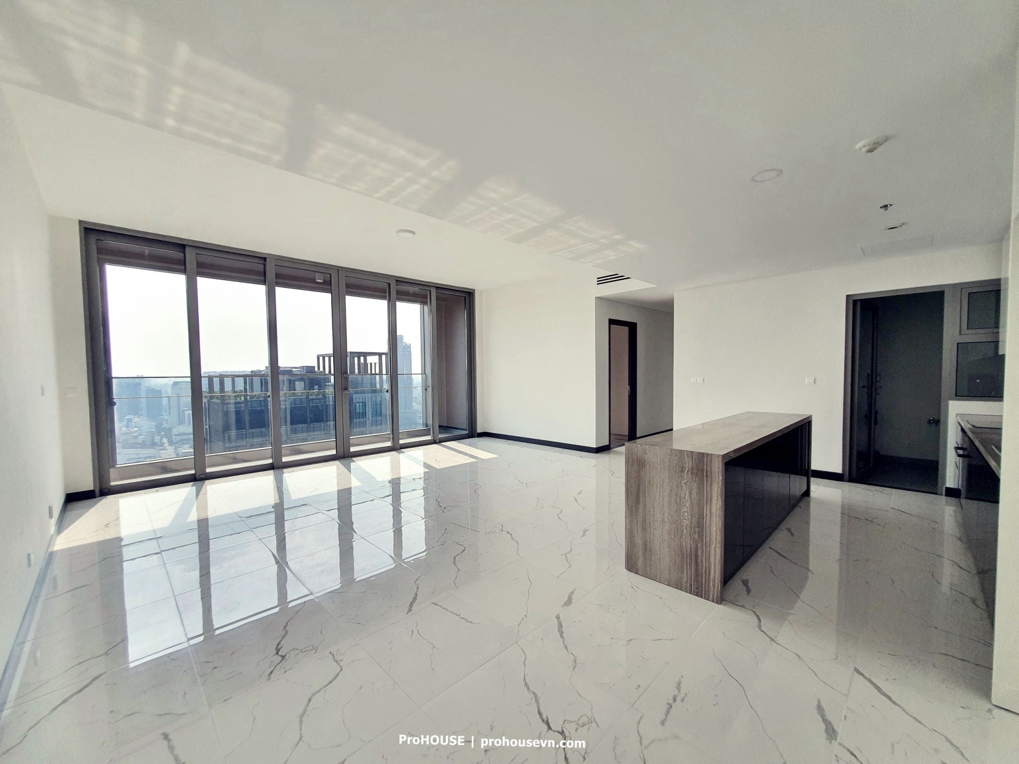 Empire City Apartment for Rent 3BRs River View