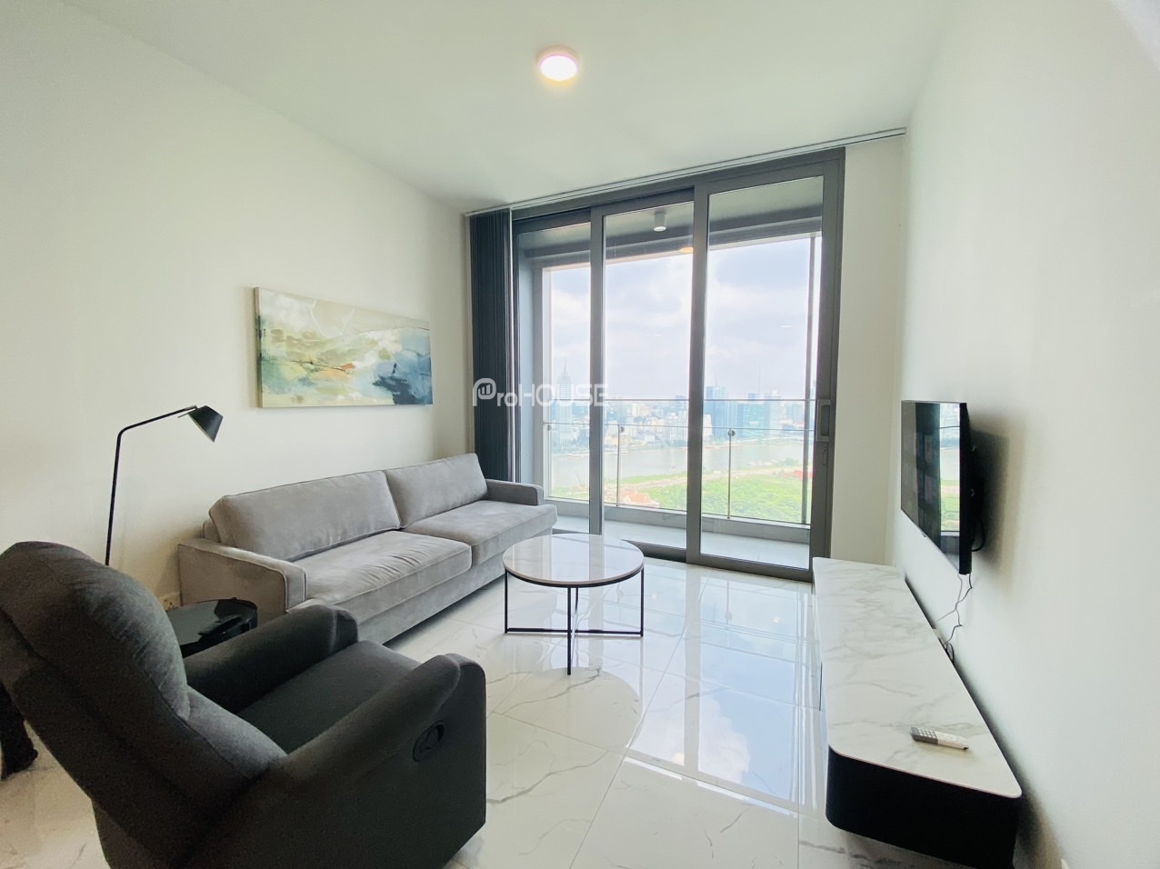 Nice view apartment for rent in Empire City with modern design and full amenities
