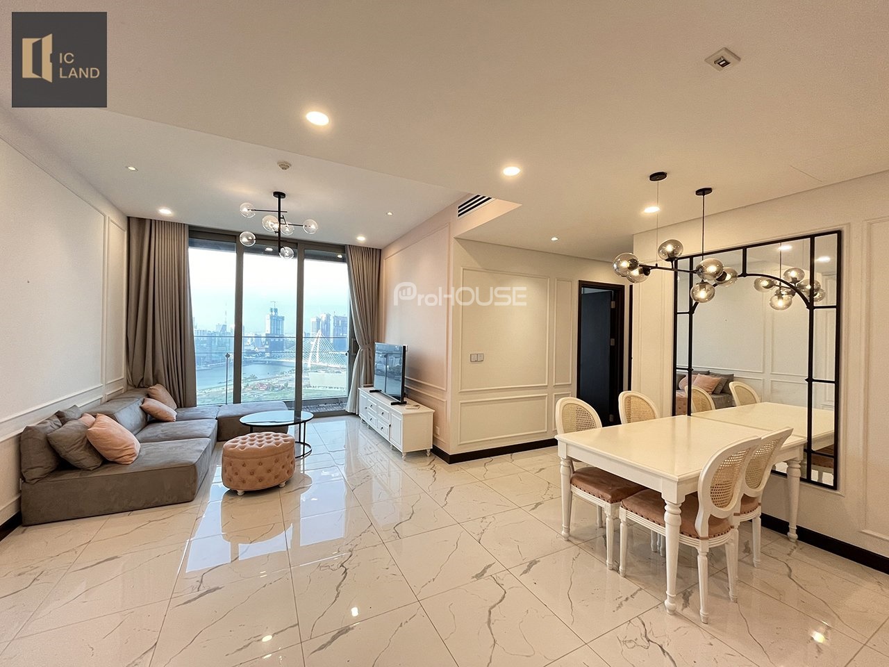 Cho thuê căn hộ cao cấp view đẹp ở Empire City với 2 phòng ngủ