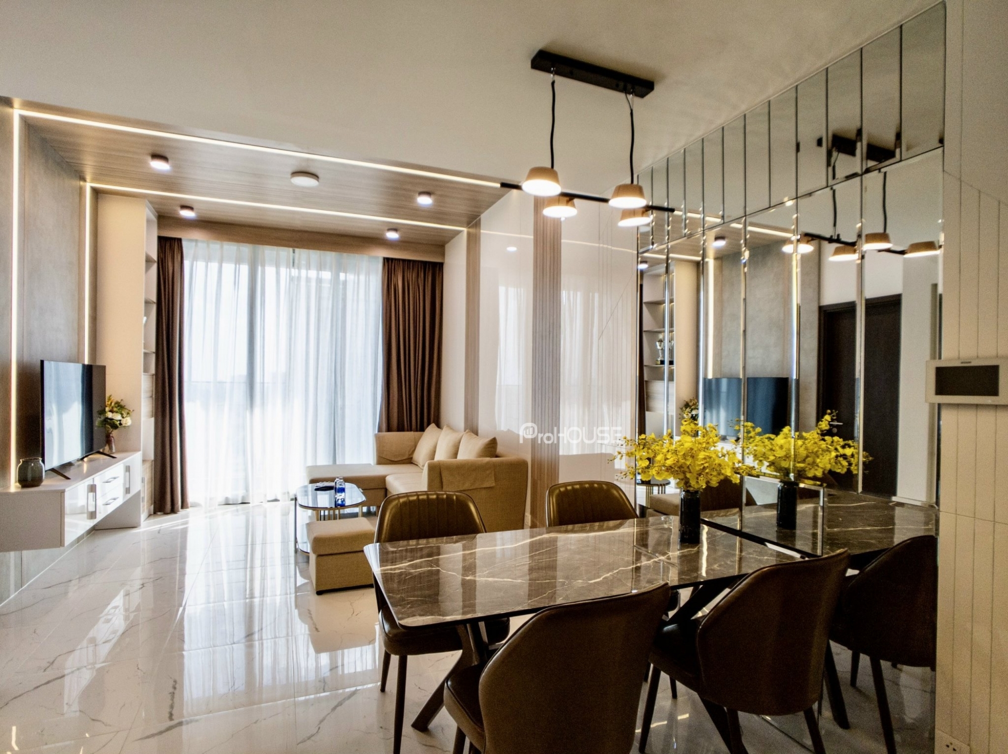Cho thuê căn hộ 1 phòng ngủ tầng cao tại Empire City với thiết kế sang trọng và đầy đủ tiện nghi