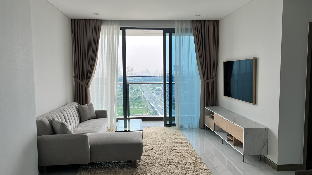 Corner 3-Bedroom Apartment for Rent at Sunwah Pearl, Fireworks & Ba Son Bridge View