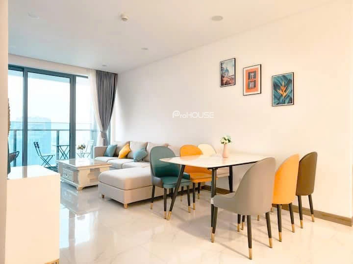 Sunwah Pearl high floor apartment for rent with full furniture and nice view