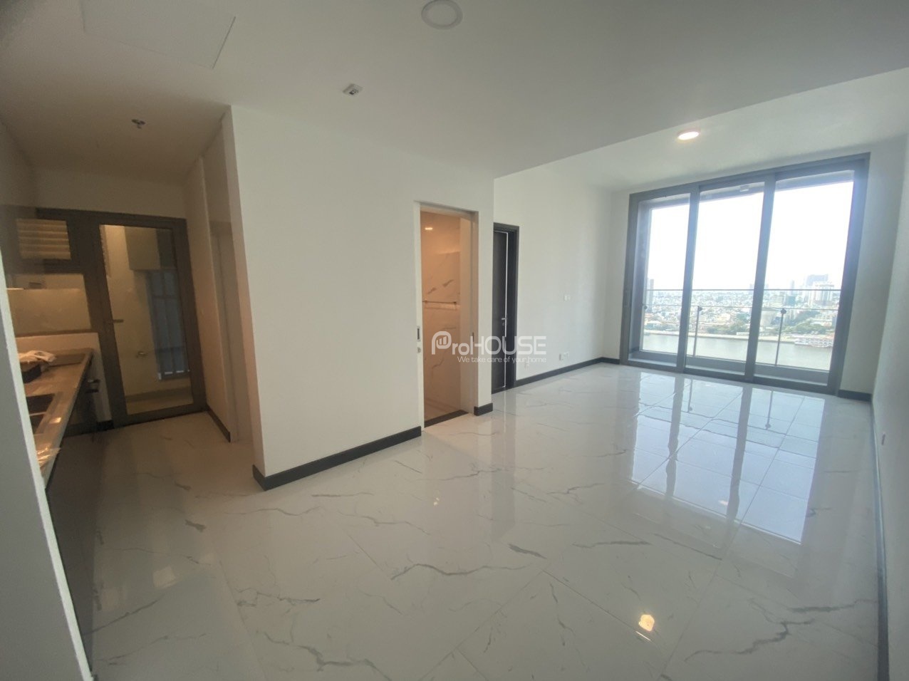 River view 1 bedroom apartment for sale in Empire City with basic furniture