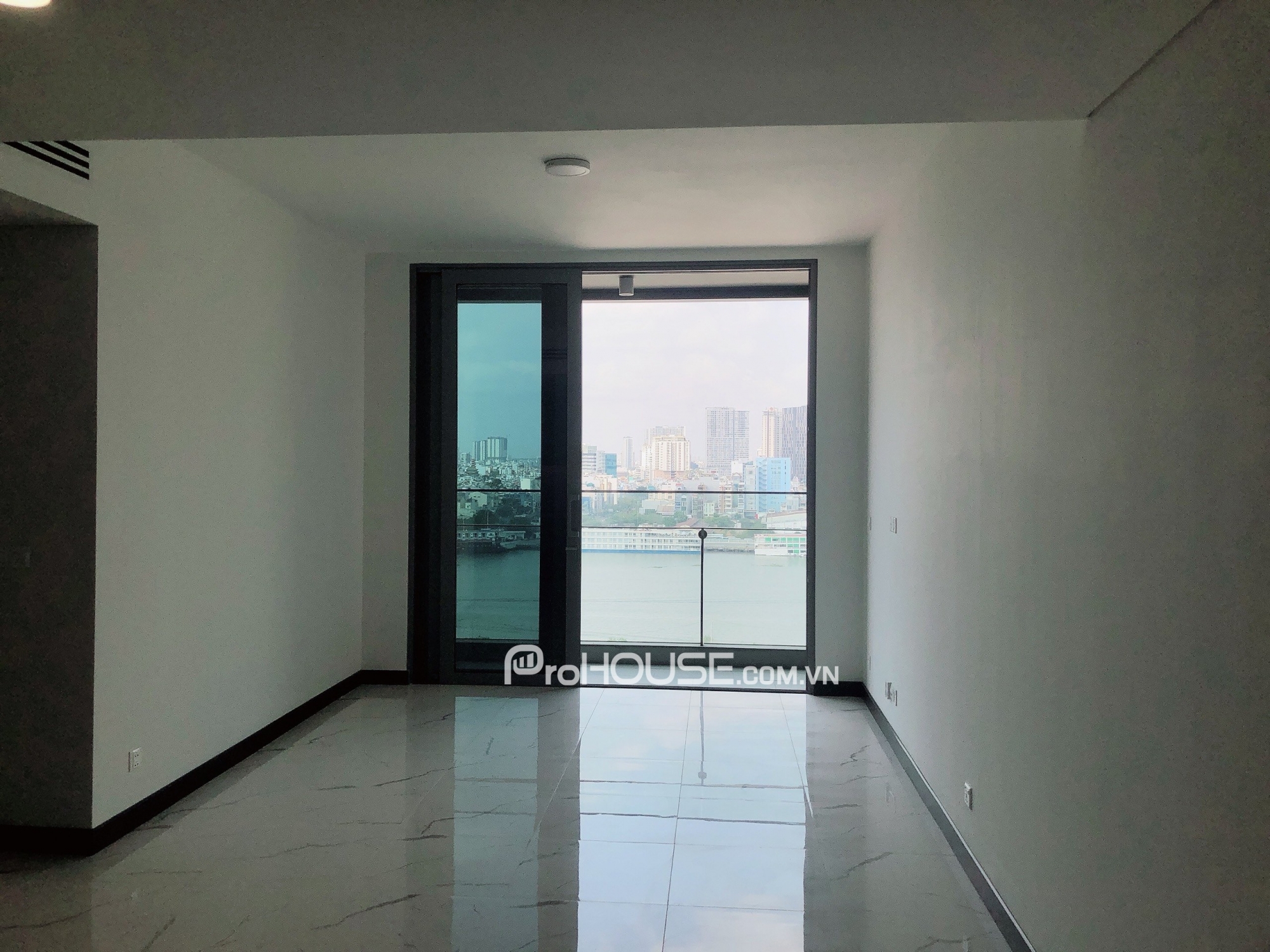 River view apartment for rent in Empire City Tilia tower with 2 bedrooms
