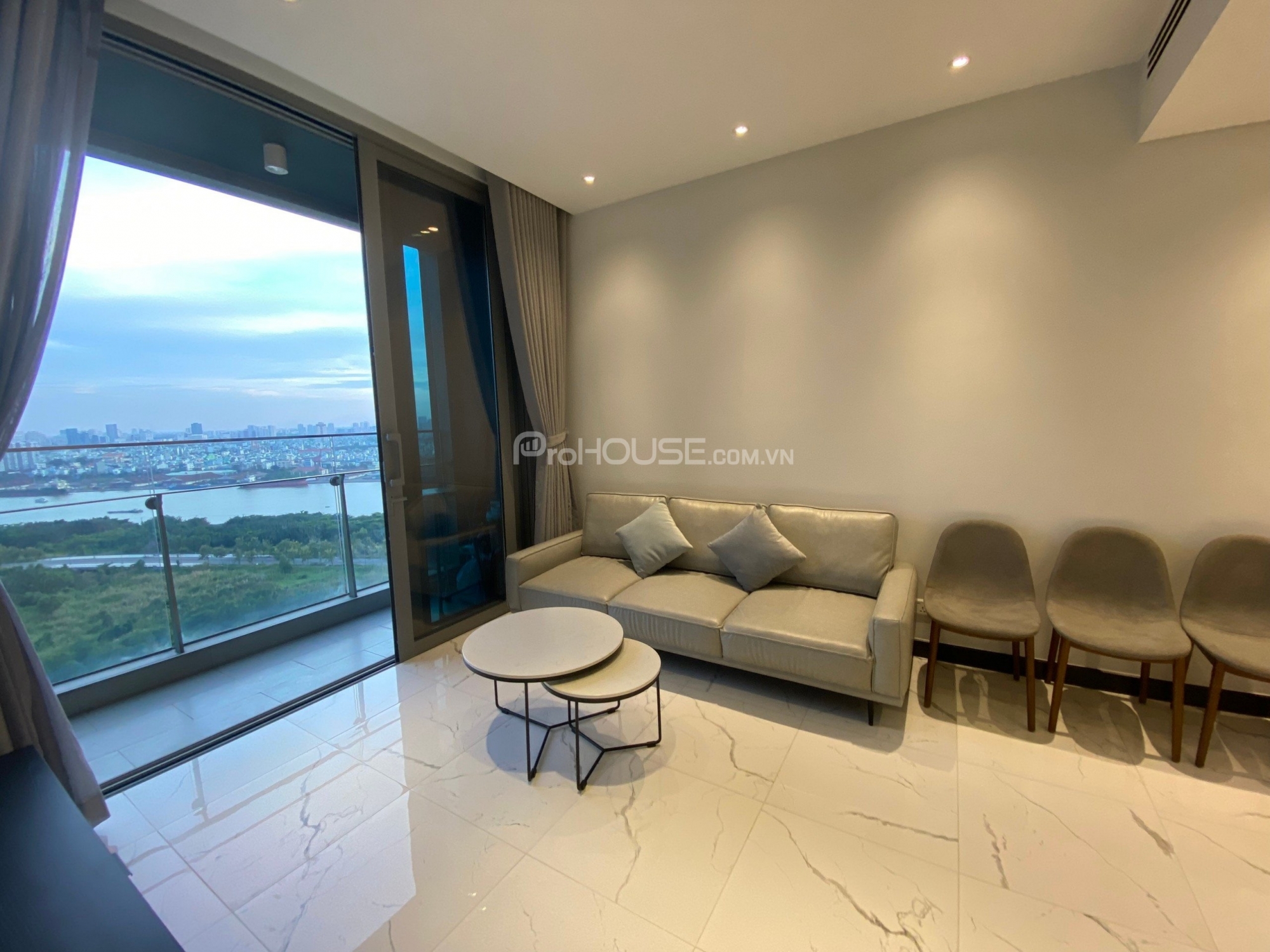 1 bedroom river view apartment for rent in Empire City with full furniture