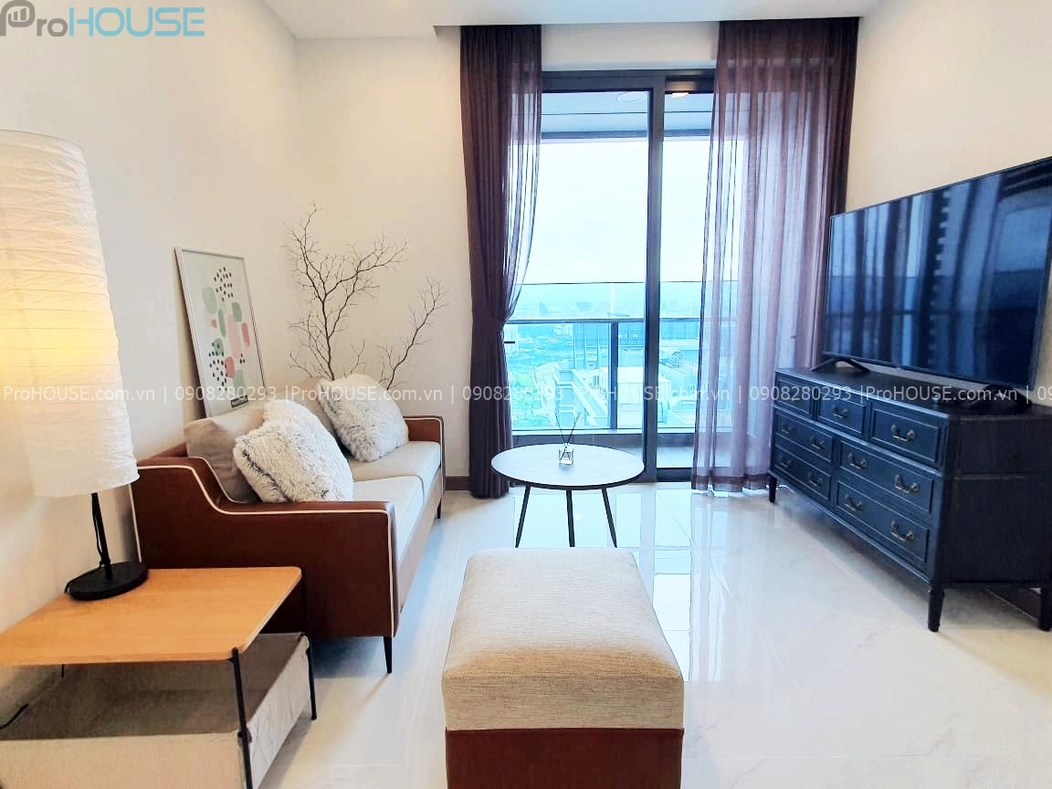 1BR apartment with bright white tone, river view in Sunwah Pearl for rent