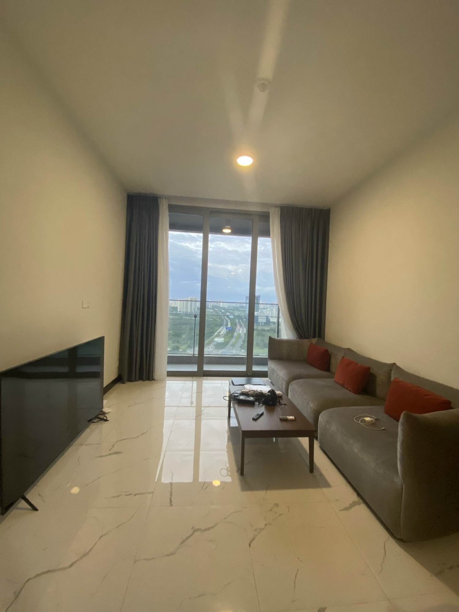 Empire City apartment for rent 2 bedrooms luxury furniture nice view