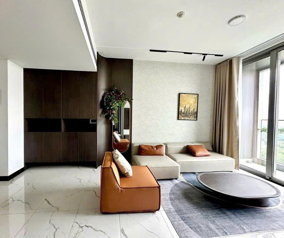 Stylish 2-Bedroom Empire City Apartment with Open River View