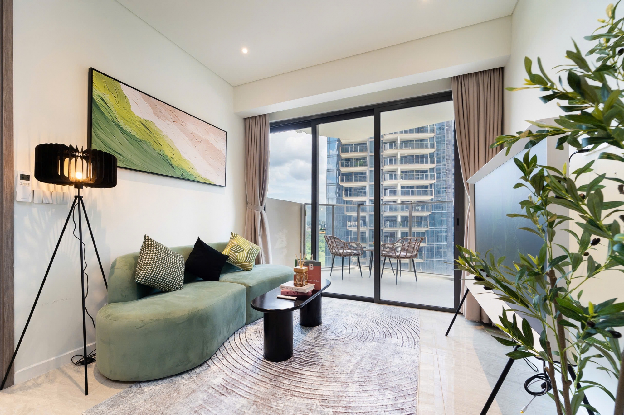 Cho thuê căn hộ The Metropole Thủ Thiêm The Opera Residence 1 phòng ngủ nội thất cao cấp