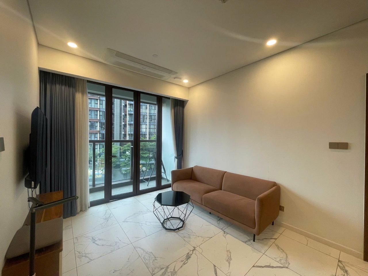 Cho thuê căn hộ The Metropole Galleria 2 phòng ngủ full nội thất cao cấp