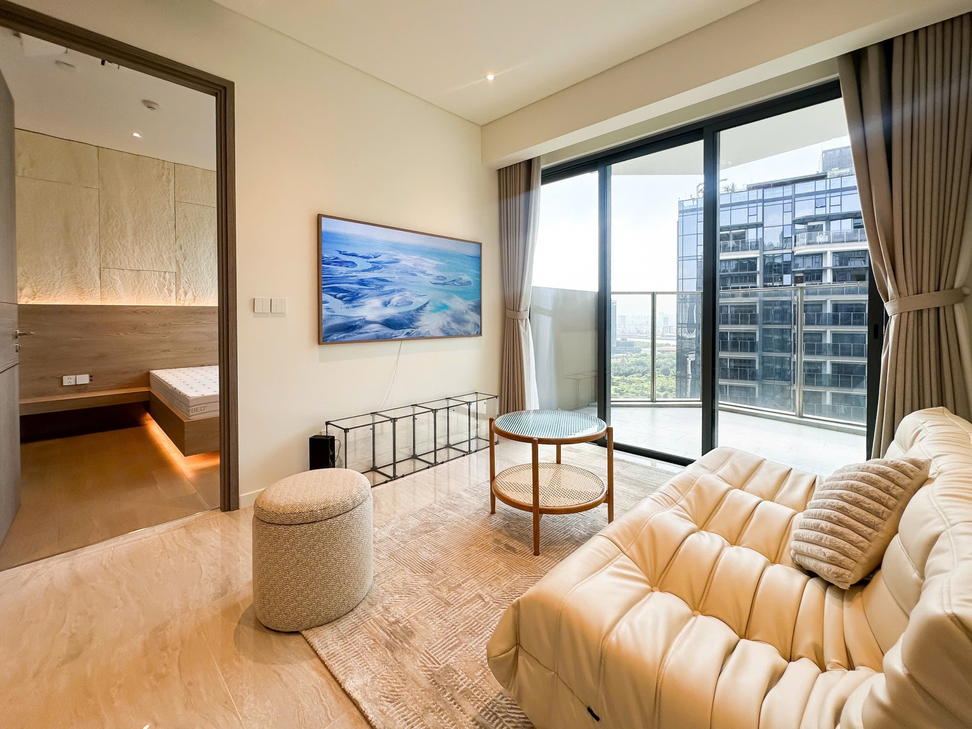 Luxury 1 bedroom apartment for sale at The Metropole Opera
